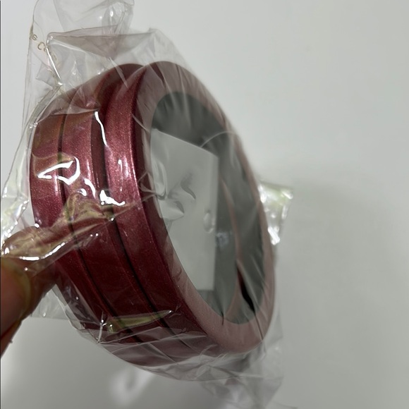 Moda Pink Bangle Accessory - Picture 3 of 16